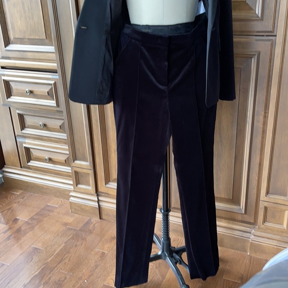 Sequin embroidered velvet Escada jacket and pants - Picture 3 of 7
